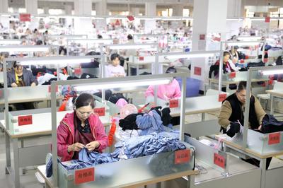 &ldquo;內衣小鎮&rdquo;織出500億元&ldquo;里子產業&rdquo;